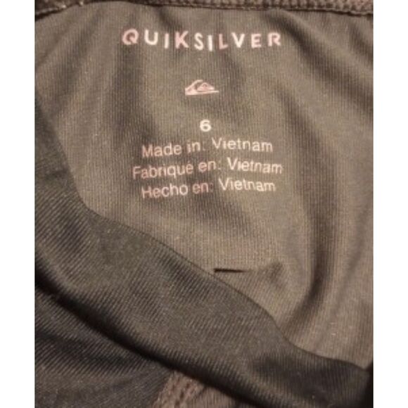 Quiksilver Boys Size 6 Long Sleeve Rashguard Surf Tee - Picture 3 of 3